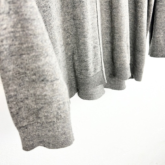 CABI | 🐨 Dark Heathered Gray Thin Knit Oversized Loose Sweater - Picture 5 of 14